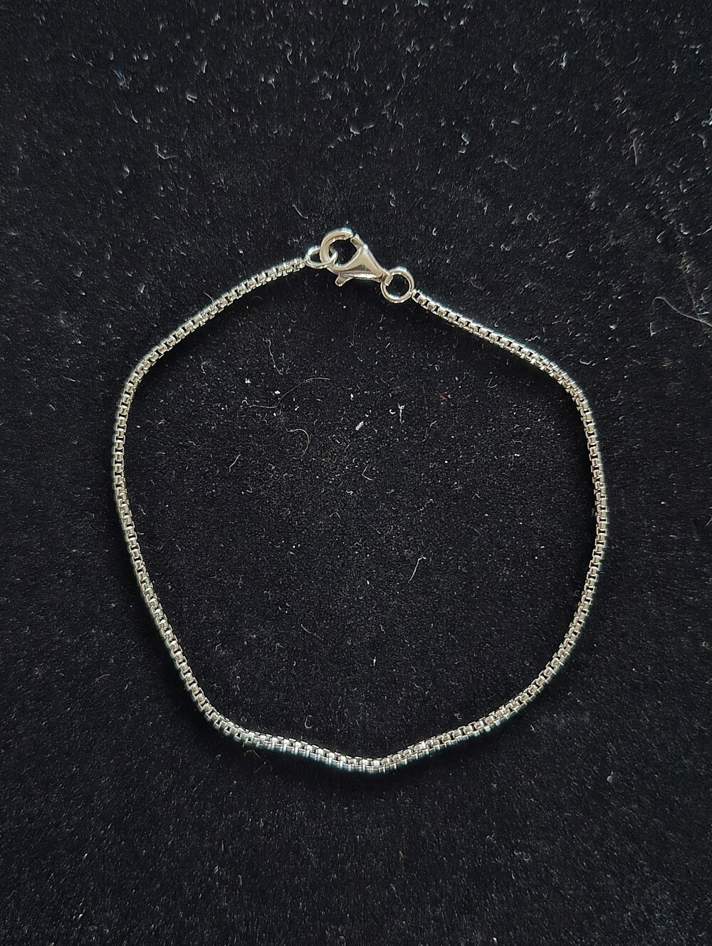 .925 Sterling Silver 7 Inch Bracelet Brand new. Never used before.